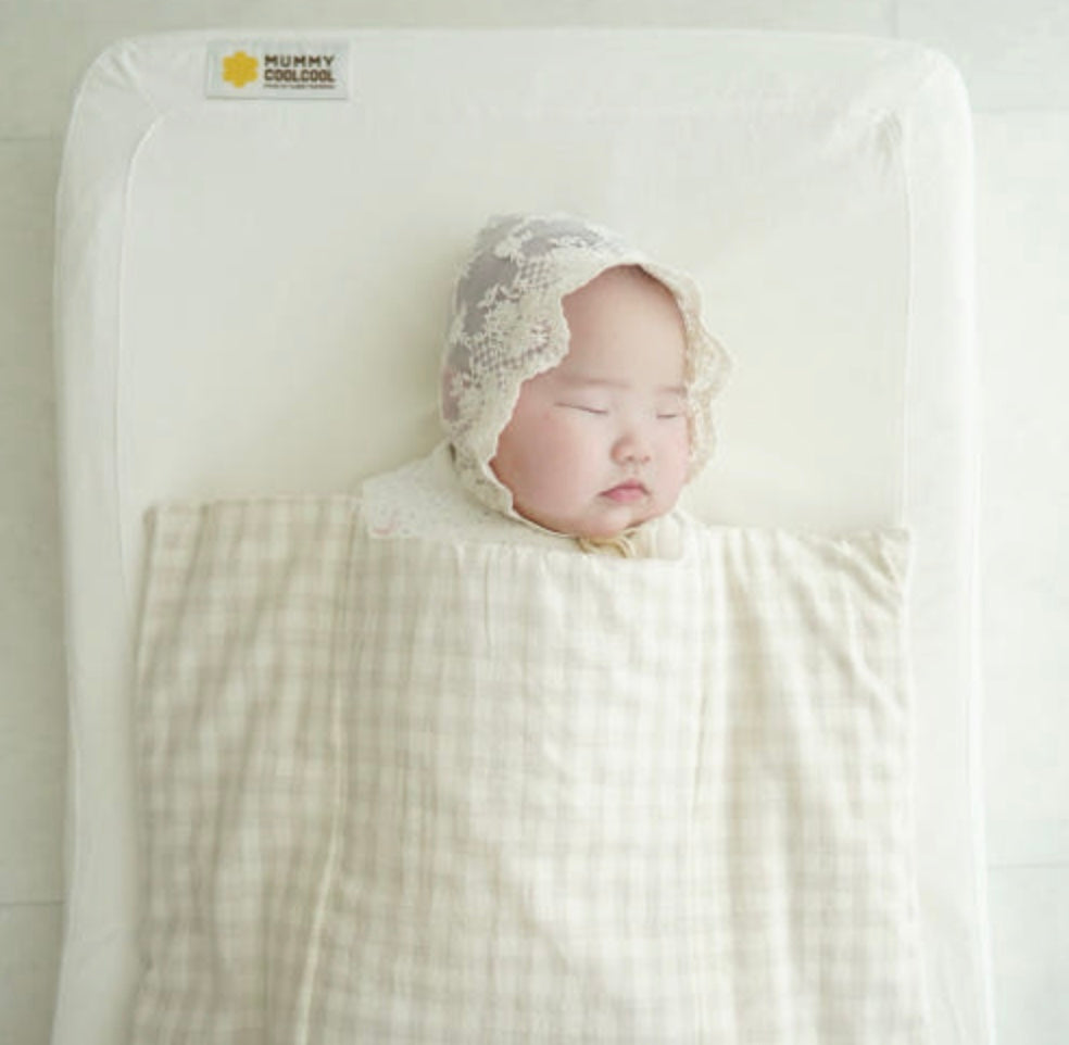 MummyCoolCool All-in-One Baby Blanket – Ivory Mesh, Anti-Startle, Perfect Newborn Gift