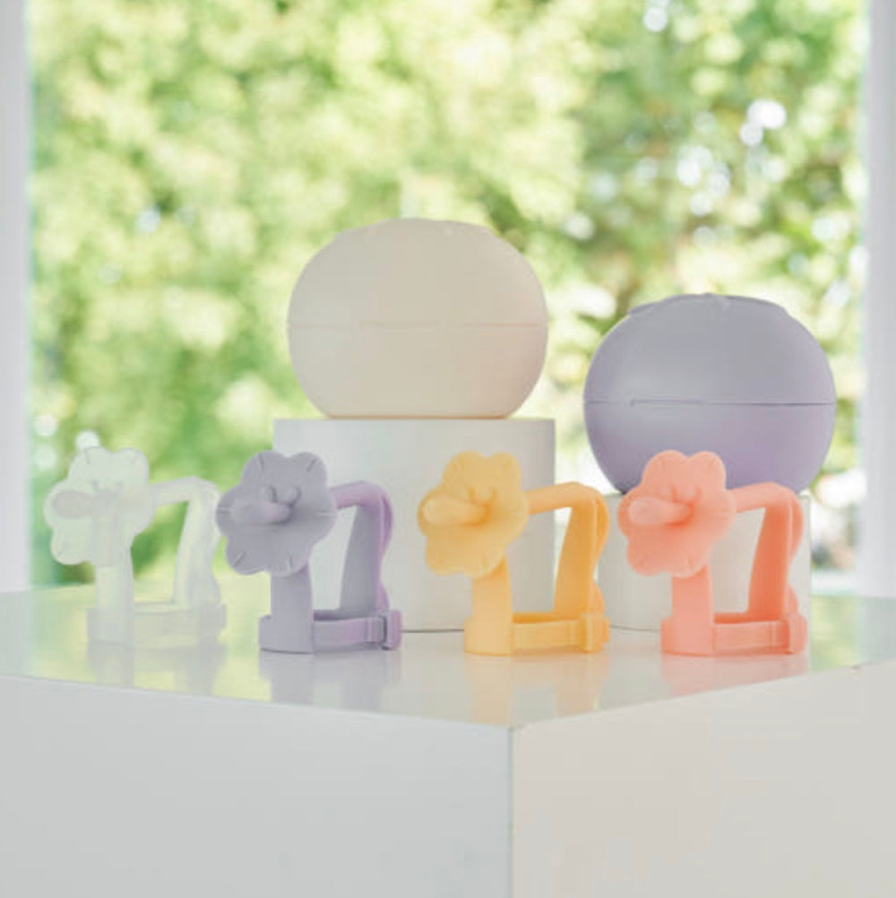 Moyuum Lion & Elephant Teether Set (2 Pieces)