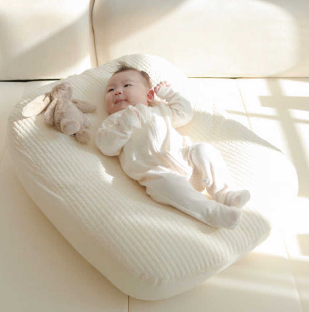 Bareumom Safe Anti-Reflux Cushion for Newborns – Includes 100-Count High-Density Cotton Cover